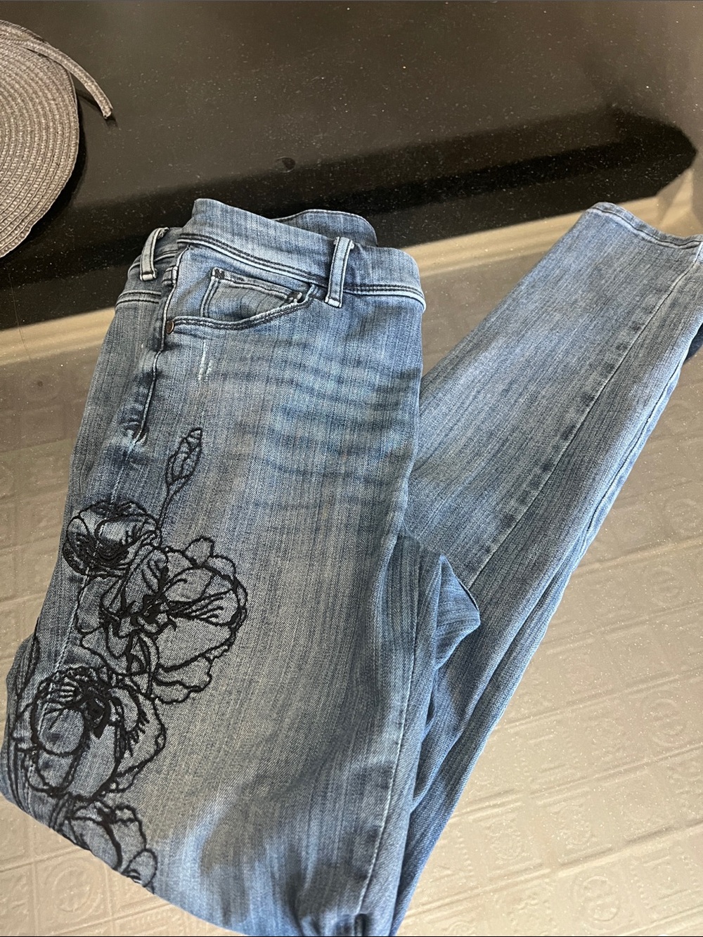 Simply Vera Vera Wang Light Blue Skinny Jeans with Black Floral Stitching